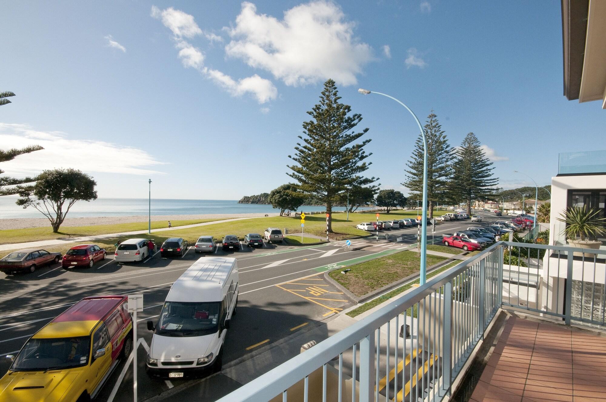 Pavilion Beachfront Apartments Mount Maunganui Eksteriør bilde