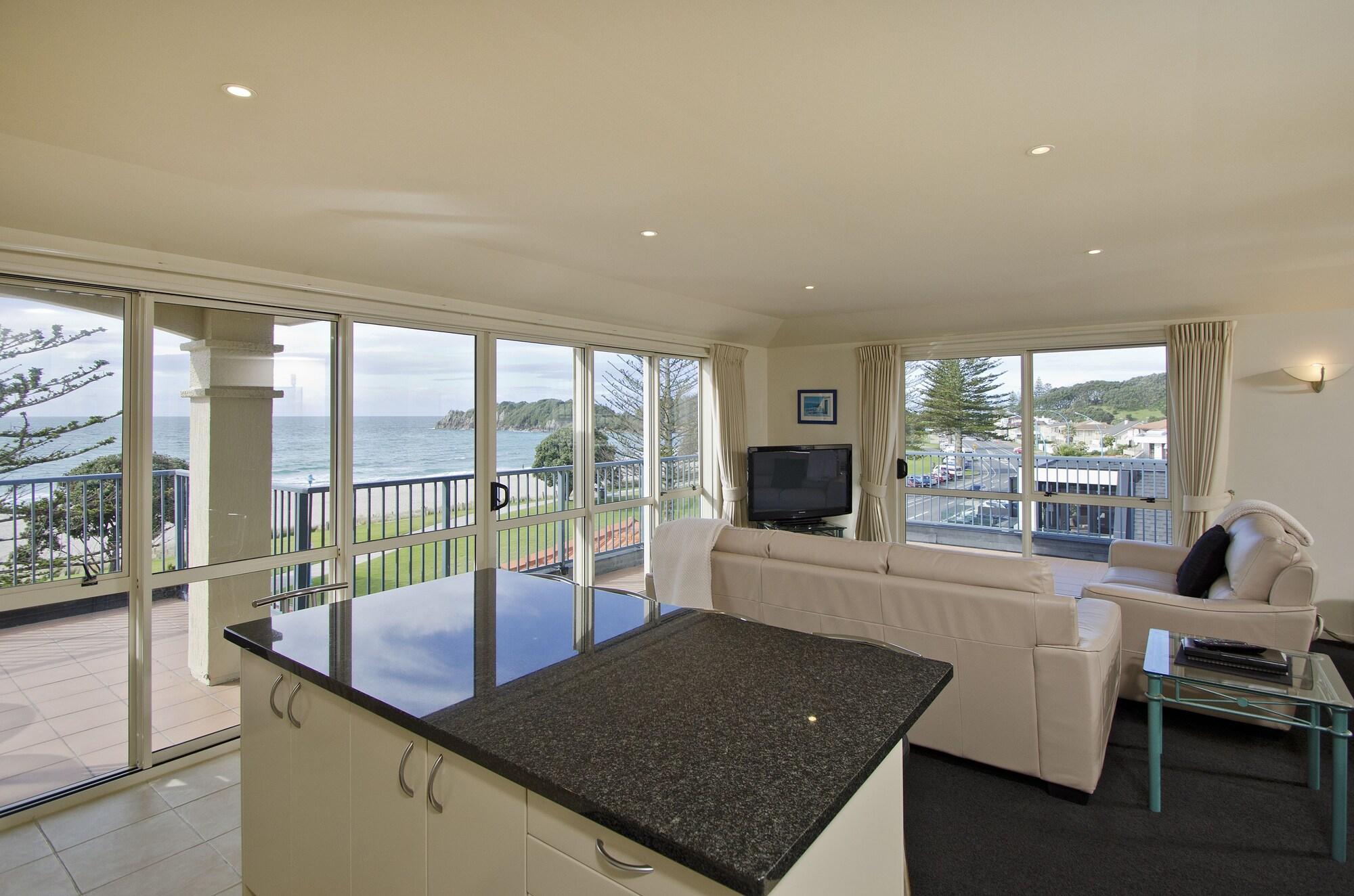 Pavilion Beachfront Apartments Mount Maunganui Eksteriør bilde